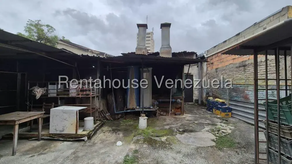 Local Comercial en Alquiler en Zona Este, Lara - 26