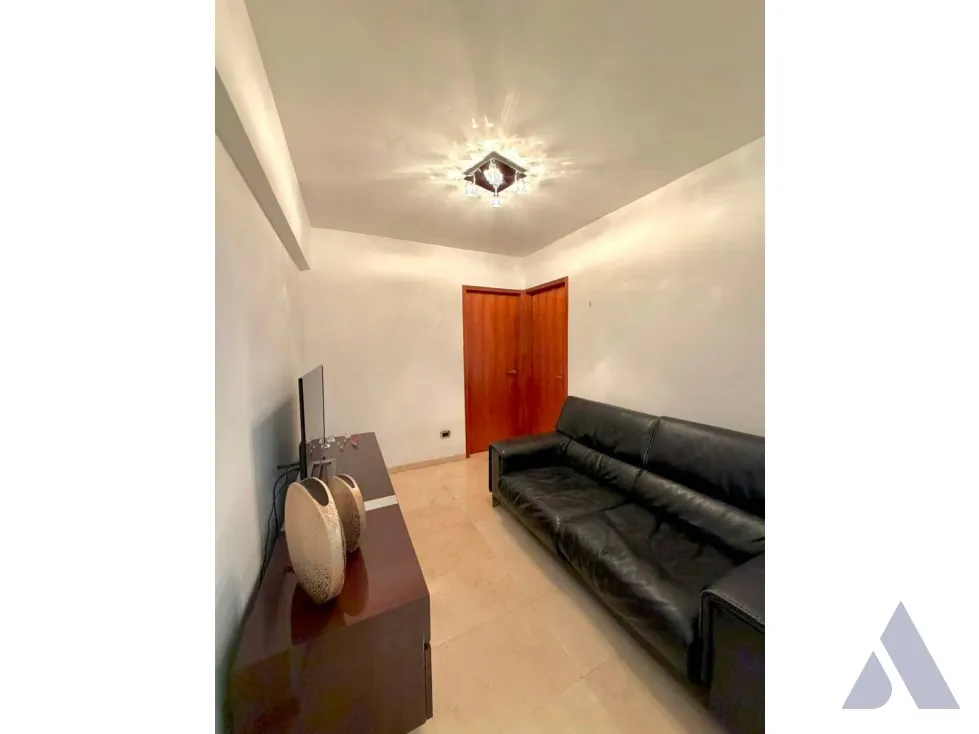Vendo apartamento 90m2 La Trinidad 6530 - 7