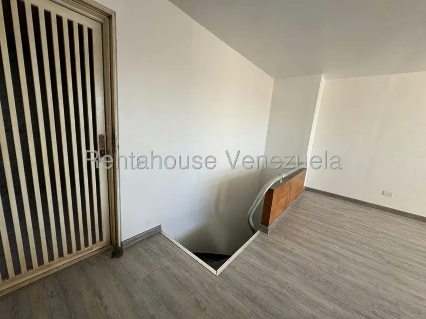 Apartamento (Duplex) en Venta en Parque Central, Distrito Metropolitano - 19