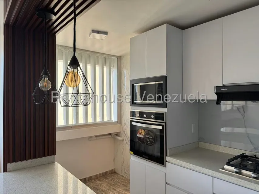 Apartamento (Duplex) en Venta en Parque Central, Distrito Metropolitano - 8