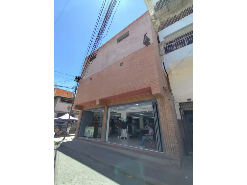 Edificio en venta o alquiler - Santa Rosalía