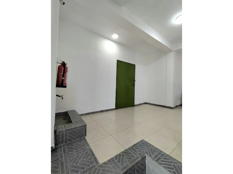 Edificio en venta o alquiler - Santa Rosalía - 12