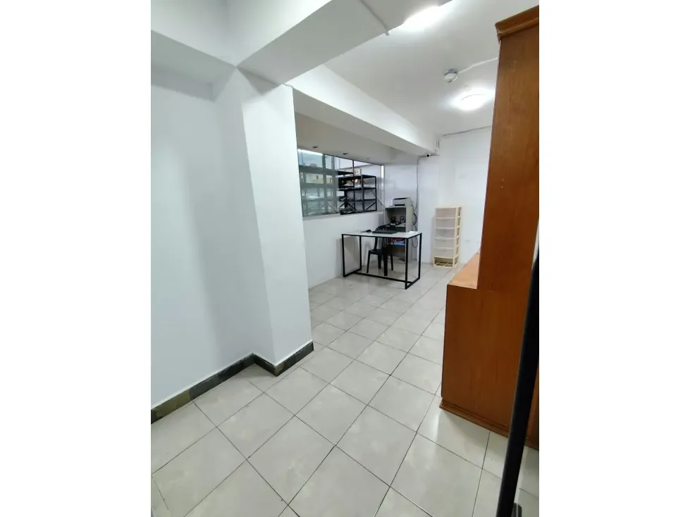 Edificio en venta o alquiler - Santa Rosalía - 13