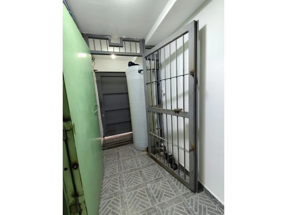 Edificio en venta o alquiler - Santa Rosalía - 23