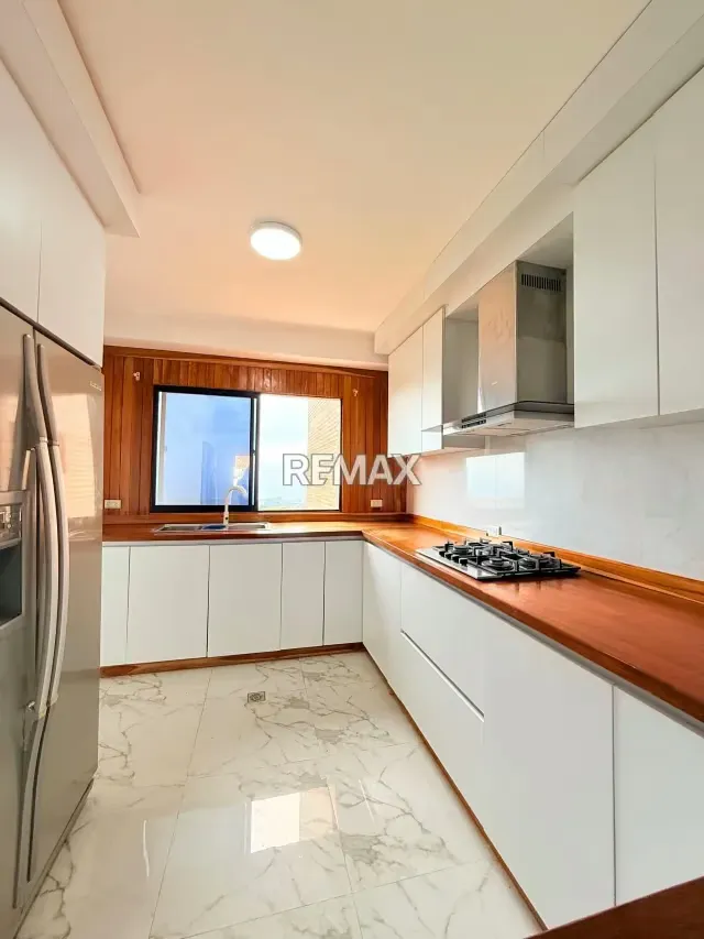 APARTAMENTO EN ALQUILER PARAMILLO SUITE, - 6