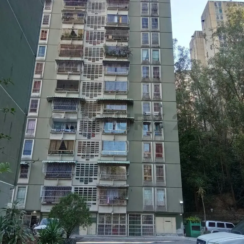 Apartamento con vista a la Montaña y espacios amplios.