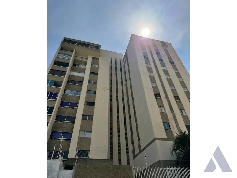 Vendo apartamento para remodelar 158m2 Santa Rosa de Lima 4933 - 2