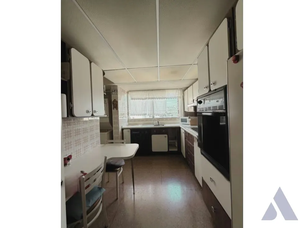 Vendo apartamento para remodelar 158m2 Santa Rosa de Lima 4933 - 11