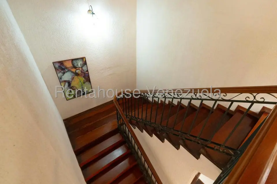 Casa (Colonial) en Venta en Country Club, Distrito Metropolitano - 20