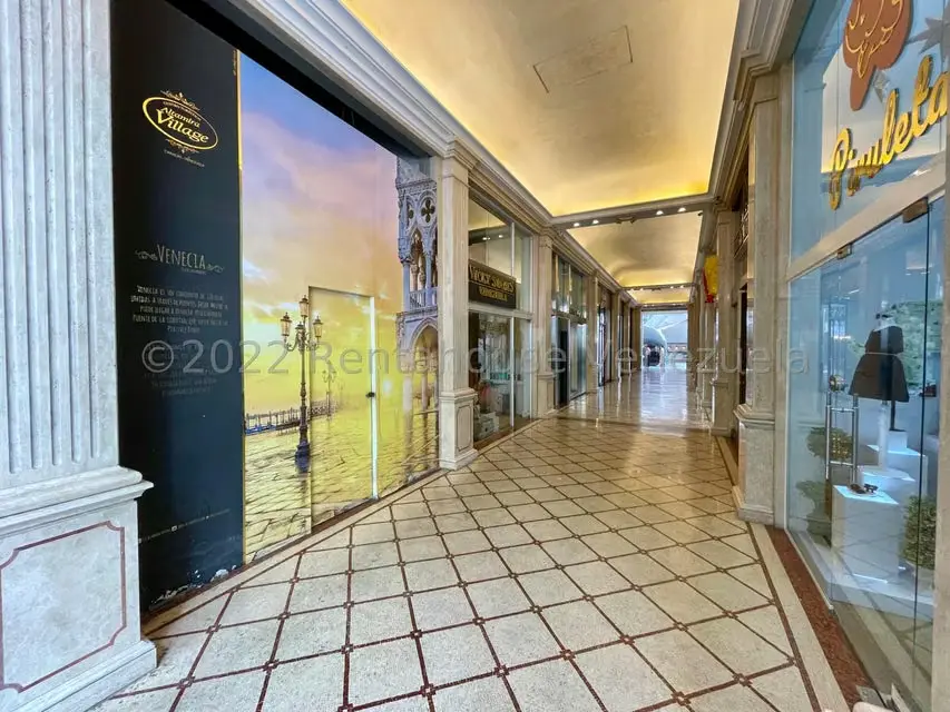 Local Comercial en Venta en Altamira, Distrito Metropolitano - 3