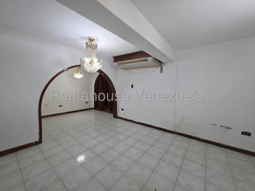Apartamento (1 Nivel) en Alquiler en Centro, Portuguesa