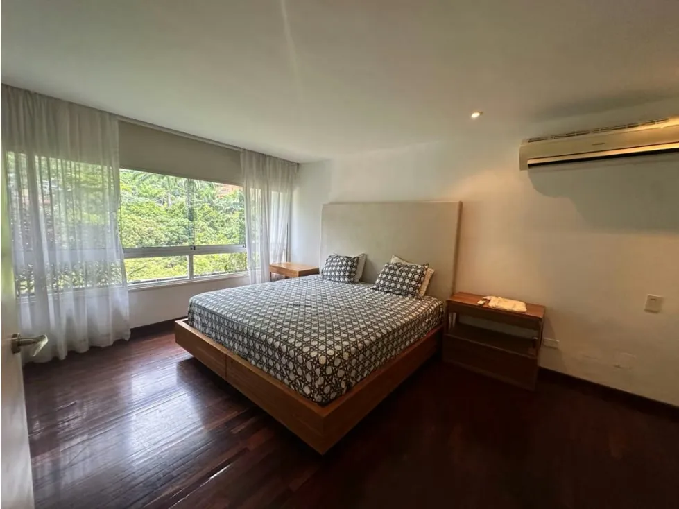 Vendo apto dúplex 550m2 Los Palos Grandes 9253.REF. VERDE - 23