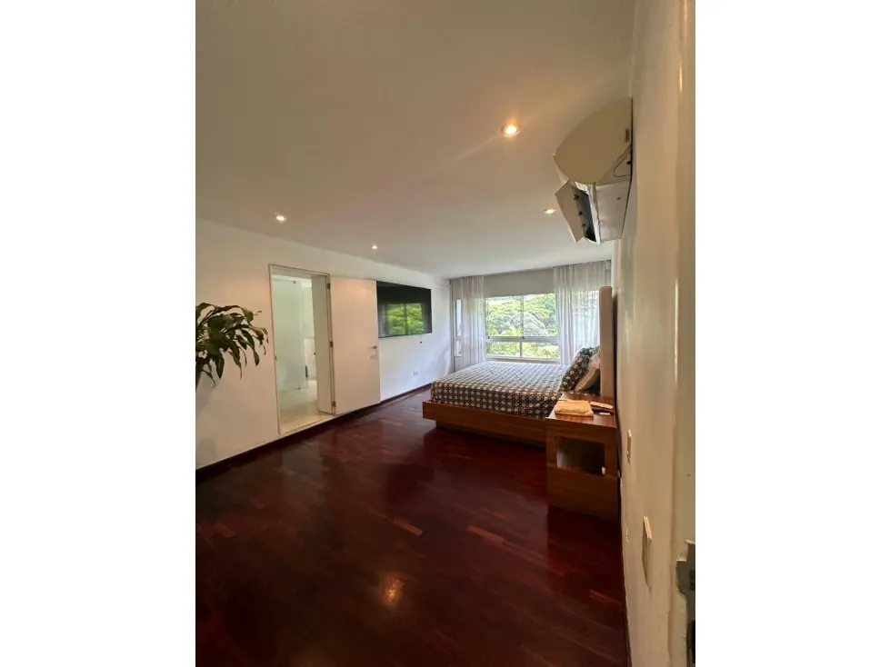 Vendo apto dúplex 550m2 Los Palos Grandes 9253.REF. VERDE - 35