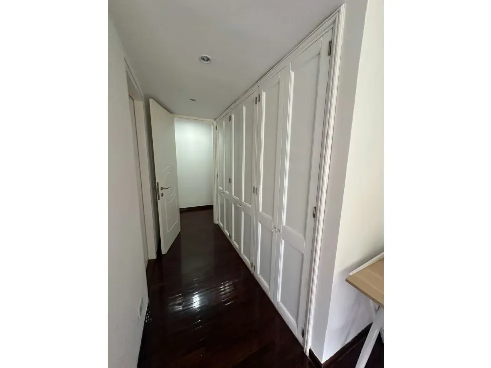 Vendo apto dúplex 550m2 Los Palos Grandes 9253.REF. VERDE - 38