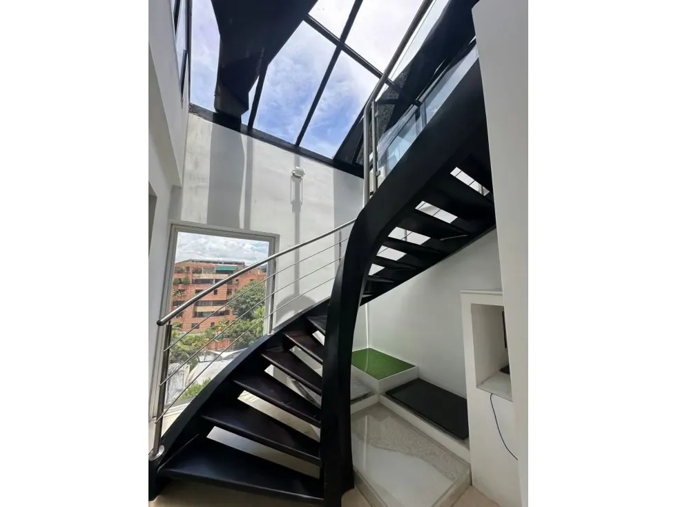 Vendo apto dúplex 550m2 Los Palos Grandes 9253.REF. VERDE - 45