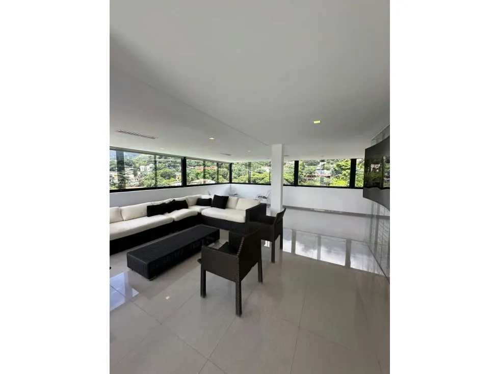 Vendo apto dúplex 550m2 Los Palos Grandes 9253.REF. VERDE - 47