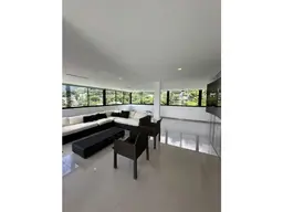 Vista 47