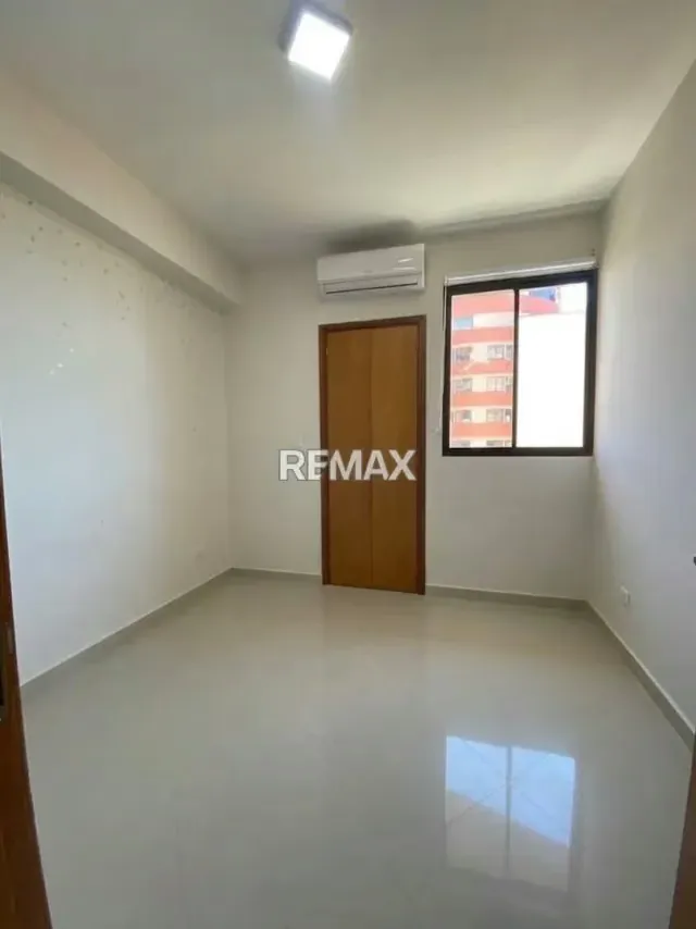 En Alquiler excelente y moderno apartamento en uno de los edificios más modernos en el triángulo del este - 5