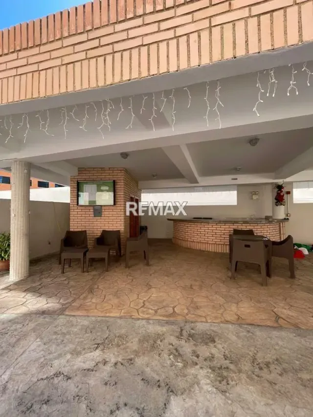 En Alquiler excelente y moderno apartamento en uno de los edificios más modernos en el triángulo del este - 8