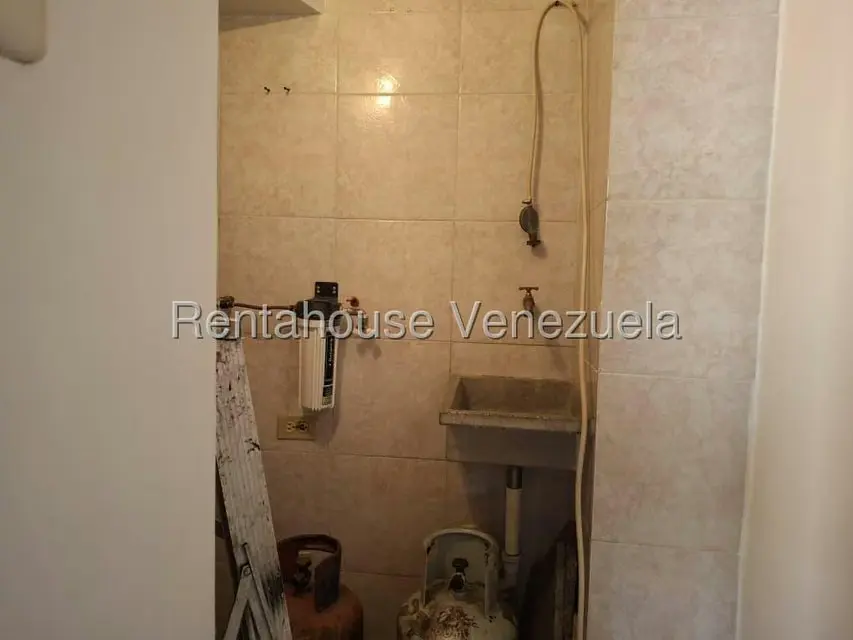 Apartamento (1 Nivel) en Alquiler en El Ingenio, Miranda - 16