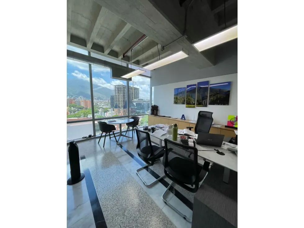 Se vende oficina 531m2 Las Mercedes 3177 - 5