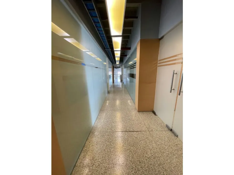 Se vende oficina 531m2 Las Mercedes 3177 - 9