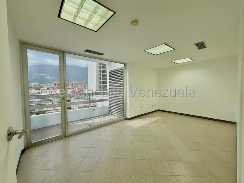 Oficina en Alquiler en Chacao, Distrito Metropolitano - 6