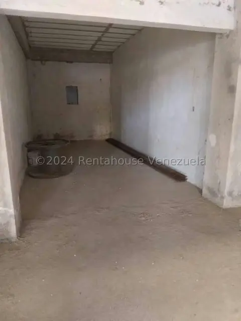 Comercial (Local Comercial) en Alquiler en Carretera O, Zulia - 5