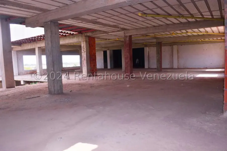 Comercial (Local Comercial) en Alquiler en Carretera O, Zulia - 8