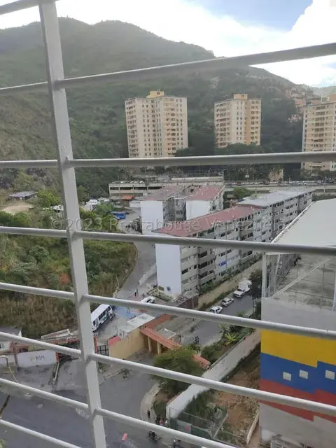 Apartamento (1 Nivel) en Venta en El Paraiso, Distrito Metropolitano - 14