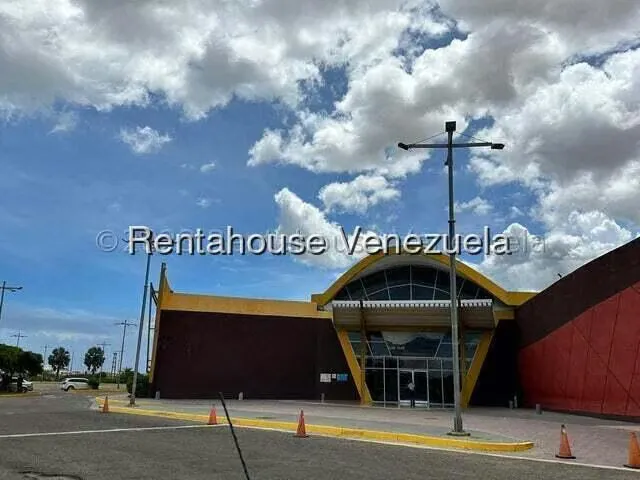 Local Comercial en Alquiler en Punto Fijo, Falcon - 13