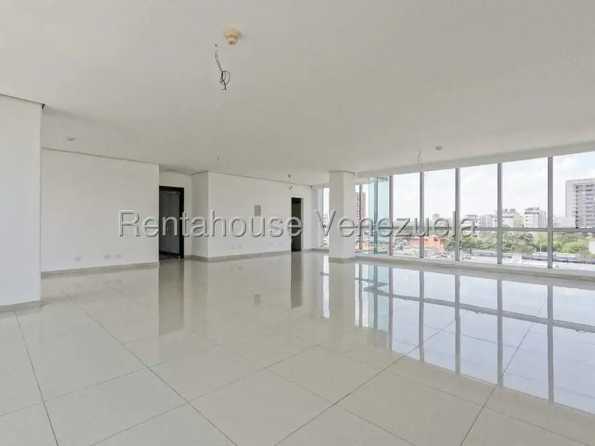 Oficina en Venta en Del Este, Lara - 12