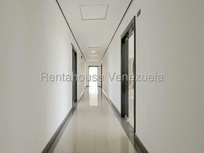Oficina en Venta en Del Este, Lara - 6