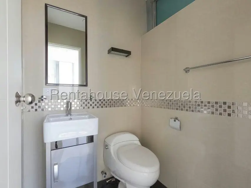 Oficina en Venta en Del Este, Lara - 7