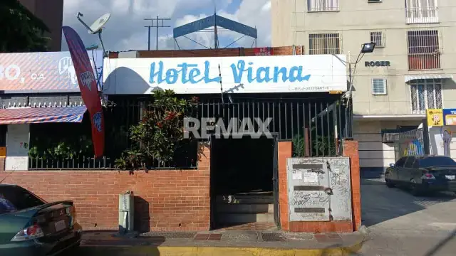 EXCELENTE INVERSION INMUEBLE TIPO EDIFICIO Y LOCALES COMERCIALES EN VENTA