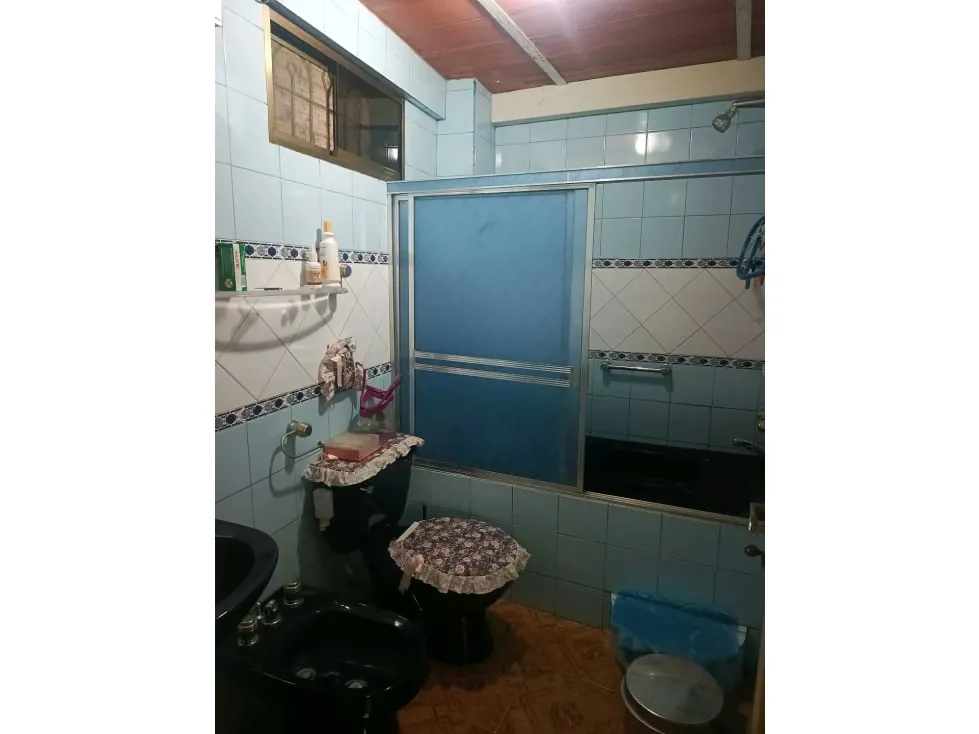 se vende casa multifamiliar 170m2 Macarao 2937 - 36