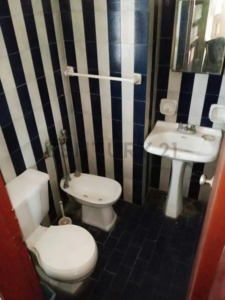Se Ofrece Oficina en Alquiler Centro de Caracas - 14