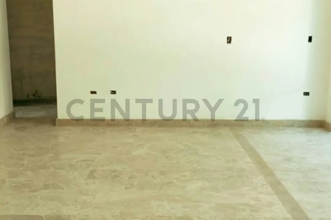 Lujoso Apartamento Triplex en Venta en La Castellana - 11