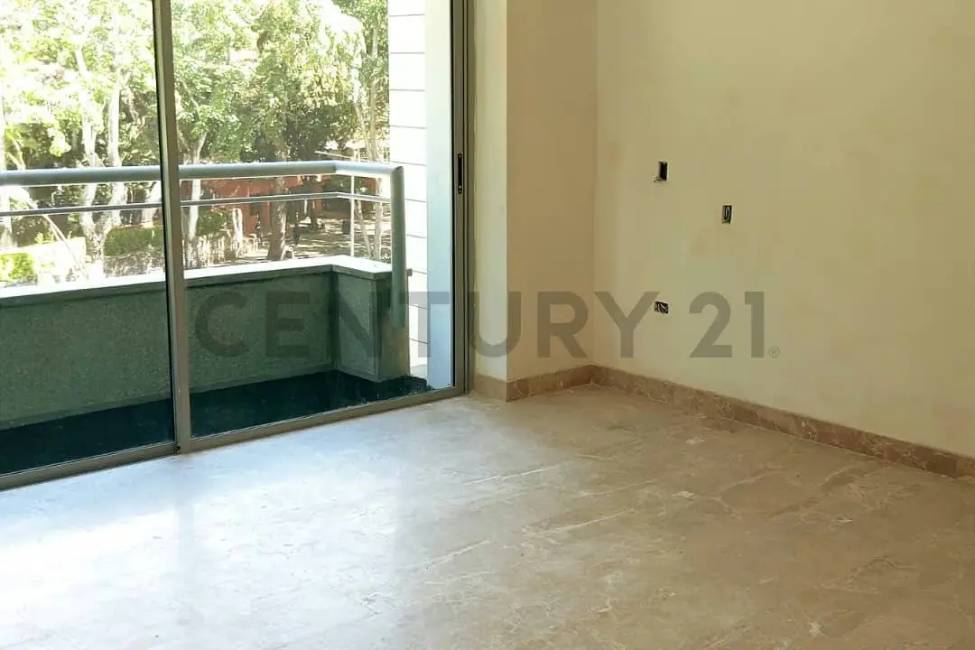 Lujoso Apartamento Triplex en Venta en La Castellana - 10