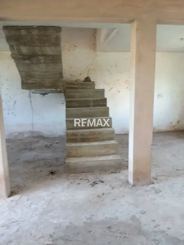 Town house en gris en venta calle Bermudez entre L y K - 4
