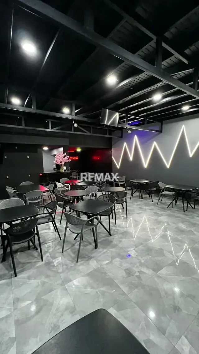 En Venta Local Comercial Avenida Principal Cabudare - 2