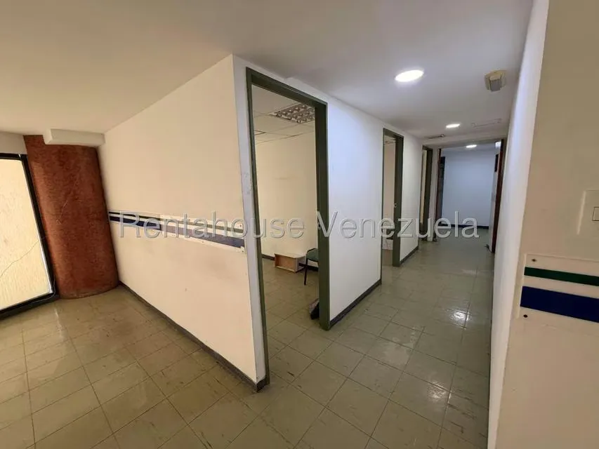 Local Comercial en Venta en La Carlota, Distrito Metropolitano - 16