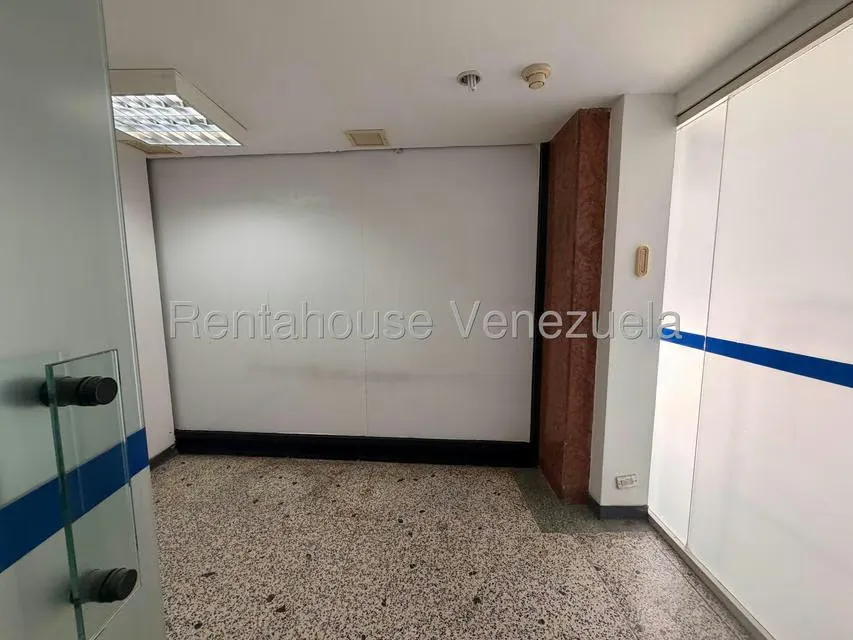 Local Comercial en Venta en La Carlota, Distrito Metropolitano - 6