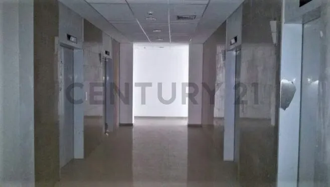 Oficina en Alquiler a Estrenar - 3