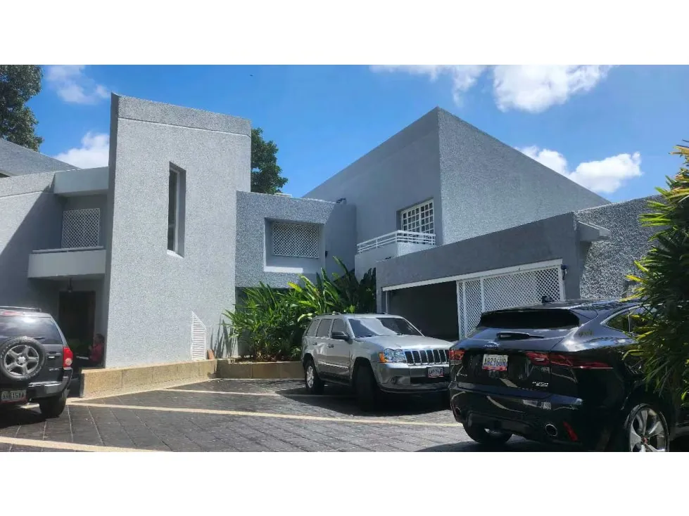 Vendo casa 453m2 Valle Arriba 0710