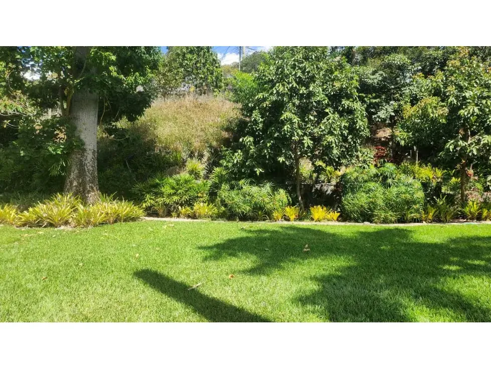 Vendo casa 453m2 Valle Arriba 0710 - 4