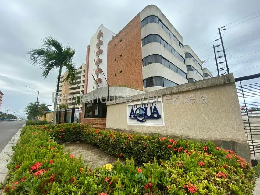 Apartamento (1 Nivel) en Alquiler en Puerto Encantado, Miranda