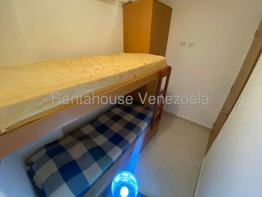 Apartamento (1 Nivel) en Alquiler en Puerto Encantado, Miranda - 13
