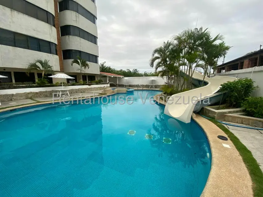 Apartamento (1 Nivel) en Alquiler en Puerto Encantado, Miranda - 17
