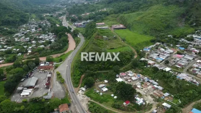 En VENTA terreno ubicado en sector el Cucharo